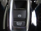 停車中にブレーキペダルから足を離していても、自動的にブレーキを保持してくれる機能です♪保持中にアクセルを操作すると自動でブレーキを解除してくれます♪信号待ちや駐車券を取る時などに便利な機能です♪