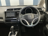 運転しやすいインパネ周りです!見やすいレイアウトで快適なドライブをサポートします!