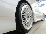 別途オプションにてホイールの変更や純正ホイールのご用意・スタッドレスタイヤ組み込み等可能です!スタッフまでお問合せください!