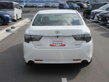 中古車保証は無料で1年間付帯します。