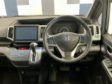 運転しやすいインパネ周りです!見やすいレイアウトで快適なドライブをサポートします!