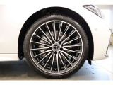 お気軽にお問い合わせください。Tel:075-325-0440 Mobile:070-2313-8676  中古車担当:時女まで