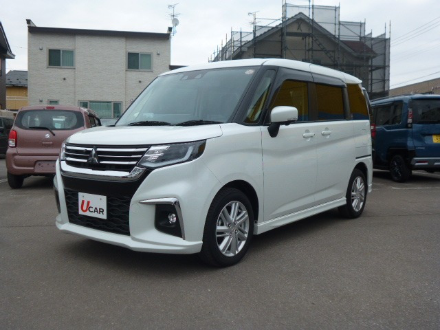 デリカD:21.2 ハイブリッド MZ 全方位カメラ付 ナビパッケージ 4WD