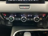 Wエアコン付きです!運転席・助手席それぞれ快適な車内でお過ごしいただけます。寒い時期には嬉しいシートヒーター付きです!