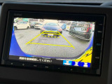 バックカメラのお写真です。駐車が苦手な方でも楽に駐車が行えますね♪