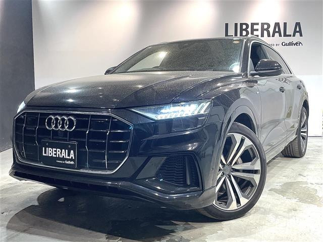 Q8 55 TFSI クワトロ デビューパッケージ Sライン 4WD サンルーフ