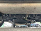 下回りの状態です。錆が少ない車です。