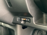 ETC車載器付。ETCが使用可能な道路通行料はキャッシュレスでスマートに走行できます。再セットアップして納車致します。