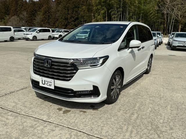 オデッセイ 2.0 e:HEV アブソルート 