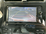 バックガイドモニターで、後方を確認しながら安心して駐車することができます。運転初心者も熟練者も必須の機能ですよ!