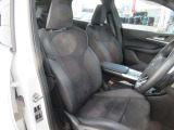 車内での喫煙歴も無く綺麗な状態をキープしております。