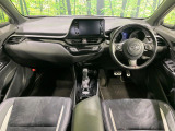 C-HR ハイブリッド 1.8 S GR スポーツ 