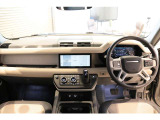 ディフェンダー  110 Xダイナミック SE 3.0L D300 ディーゼルターボ 4WD