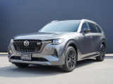 コンセプトは『Graceful Driving SUV』。圧倒的な走りを実現するメカニズムを、優雅で美しいボディで包み込んだ、MAZDAのフラッグシップSUV。