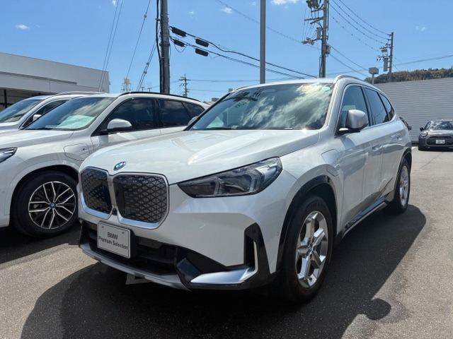 iX1 xドライブ30 xライン 4WD 