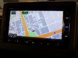 純正ナビ搭載。初めてお出掛けする場所でも快適・安心です。