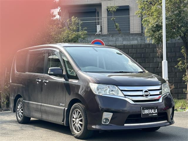 セレナ2.0 ハイウェイスター S-HYBRID Vセレクション修復歴無し