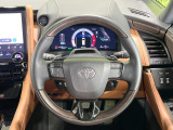 ステアリングも使用感が少なく、きれいな状態となっております♪
