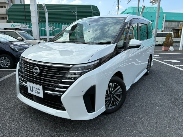 セレナ 2.0 ハイウェイスターV 助手席スライドアップシート 