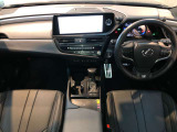 ES 300h Fスポーツ 