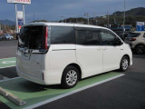 走りにこだわりながら収納力も持ち合わせたお車です。荷物を載せて軽快なドライブを楽しめますよ♪
