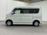中古車につき、少々小キズ等もございます、是非一度ご覧になって確認していただければと思います。確認の難しい場合は詳細をお伝え致しますのでお問合せください。
