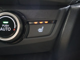 シートヒーター装備付き車!!座席に埋め込まれた電熱線によりシートを暖めることが出来る装備で、温められたシートは、寒い冬には最適です!!