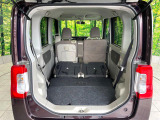 普段のお買い物や通勤、送迎等に十分な荷室スペースを確保しております。セカンドシートを倒すと、大きな荷物の積載も可能です♪