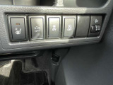 運転席シートヒーターついてます。