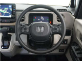 ◆Honda SENSING◆先進の安全運転支援機能で、さまざまなシーンで運転をサポート!システムが運転中のヒヤリハット回避を支援します。
