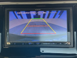 バックカメラ付きで後方の確認も安心です!スムーズな駐車・車庫入れをサポートいたします!