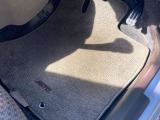 「この車の状態が気になる」「車の写真をもっと見たい」「在庫に似ているこんな車がほしい」など、どんな些細なことでもお気軽にお問い合わせください。あなたの理想の一台、私たちがお探しします!