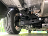 お車を安心してお乗りいただく為には、足回りの定期点検が欠かせません。サービスサポート(有償保証)では無料点検もご提供しており、安心のカーライフをお過ごしいただけるサポート体制が整っています。