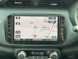 最近ではスマホをナビ代わりにしたりしますが運転中の操作が危ない、すぐに熱くなる、電話がかかってきたら使えないなどデメリットも多いです。まだまだカーナビは必須です。