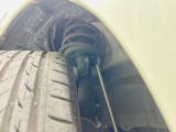 お車を安心してお乗りいただく為には、足回りの定期点検が欠かせません。サービスサポート(有償保証)では無料点検もご提供しており、安心のカーライフをお過ごしいただけるサポート体制が整っています。