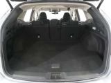 ◆フル乗車でもしっかり荷物を収納出来るラゲッジスペースです。普段の買い物でしたらしっかり積める十分な荷室スペースが確保されています。