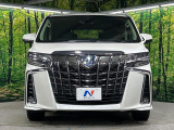 弊社では、全車『修復歴なし』のお車のみ取り扱っております。専任バイヤーによる厳選した仕入れの後、入庫後の車両チェックを行い、ネクステージが認定した高品質な中古車をご提供しております。