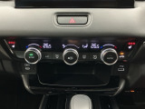 Wエアコン付きです!運転席・助手席それぞれ快適な車内でお過ごしいただけます。寒い時期には嬉しいシートヒーター付きです!