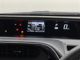 【メーターまわり】ドライバーから見やすい位置にあって安全運転に寄与します。マルチインフォメーションディスプレイでは、クルマに関する情報の確認はもちろん、各種安全機能・装備のON/OFFも設定可能。