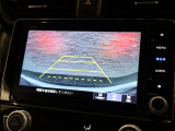 バックカメラが装備されており、後方の安全確認はもちろんのこと狭い場所での駐車や雨の日・夜間など視界の悪いコンディションでのストレスの軽減にもなります!
