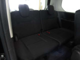 3列目のシートも十分な広さ☆