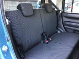 ☆後部座席シート廻り☆ ☆リアシートも快適な乗り心地☆シ-トの乗り心地が良く、旅行など長距離運転にも向いています。
