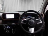 運転席に座ると☆こんな感じです♪