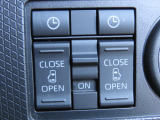 オートスライドドアです!ワンプッシュでスライドドアが開閉します!とっても便利な機能です!