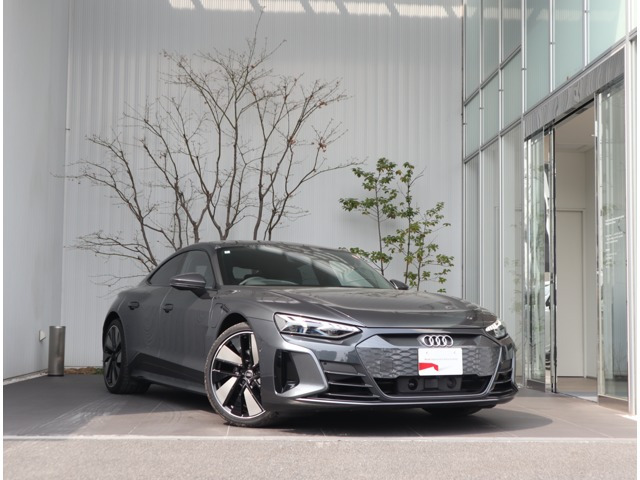 e-tron GT クワトロ4WD