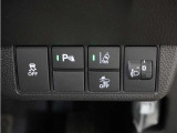 ◆障害物センサー◆車庫入れの時などに近くに障害物がある場合、障害物までの距離を音で知らせてくれます。