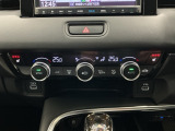 Wエアコン付きです!運転席・助手席それぞれ快適な車内でお過ごしいただけます。寒い時期には嬉しいシートヒーター付きです!
