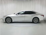 純正アルミホイール 245/45R20