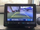 駐車が苦手な方でも安心なバックカメラつき。