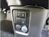 運転席シートヒーター装備☆ボタンを押せばすぐに暖かくなるので、寒い日に重宝します◎